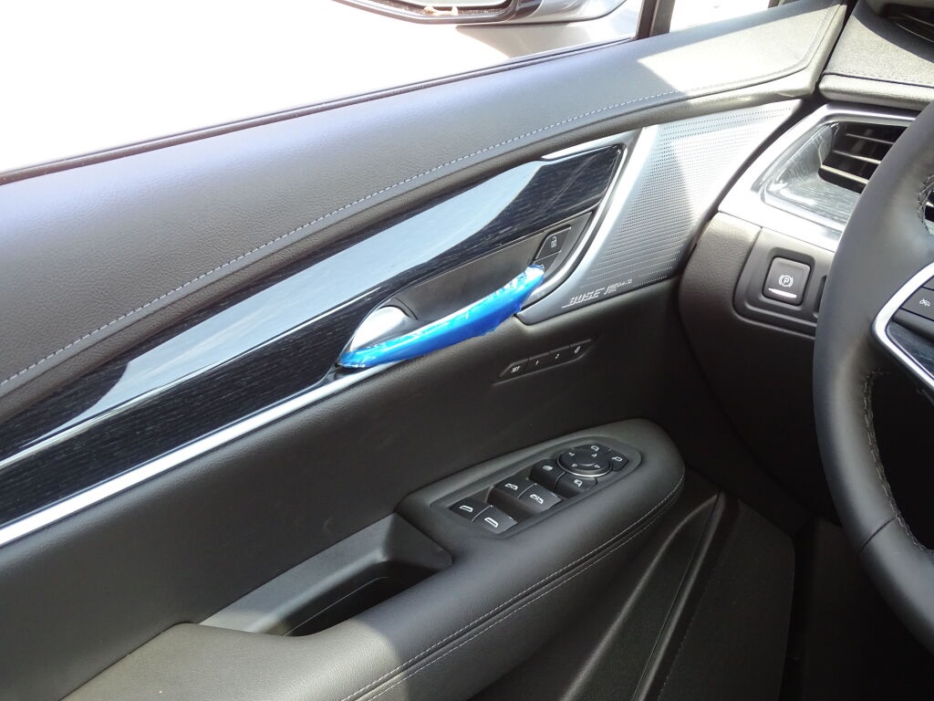 Vehicle image 22 of 37