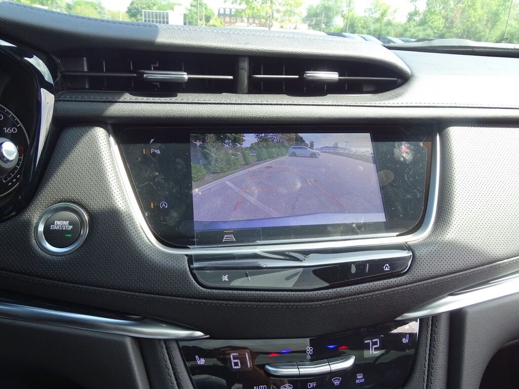 Vehicle image 26 of 37