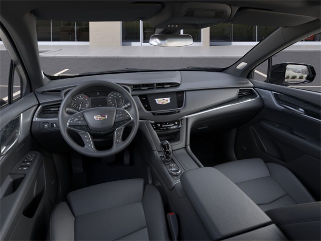 Vehicle image 13 of 24