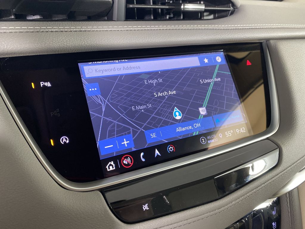 2025 Cadillac XT5 Premium Luxury Image 22 of 34