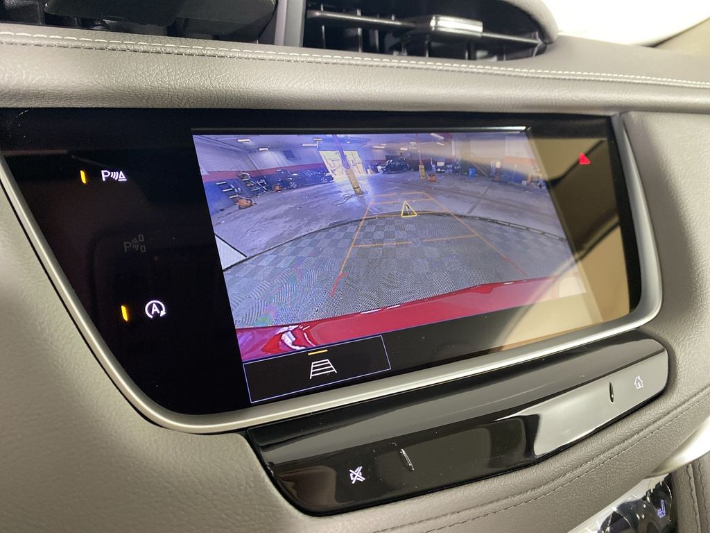 2025 Cadillac XT5 Premium Luxury Image 21 of 34