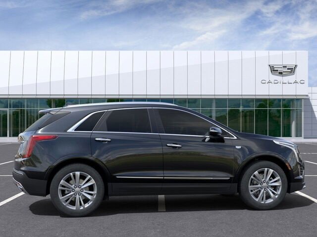 Vehicle image 6 of 24