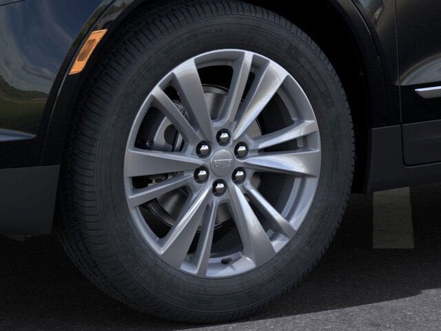 Vehicle image 9 of 24