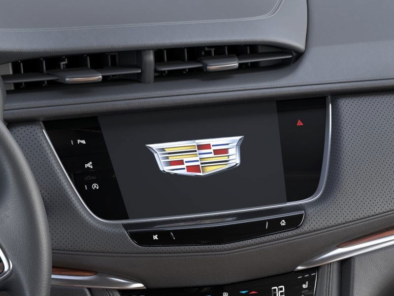 Vehicle image 21 of 25