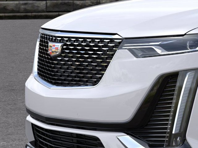 Vehicle image 13 of 24