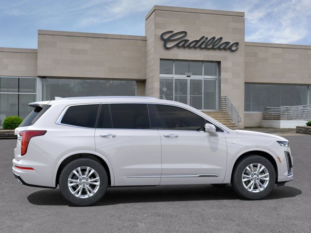 Vehicle image 6 of 24