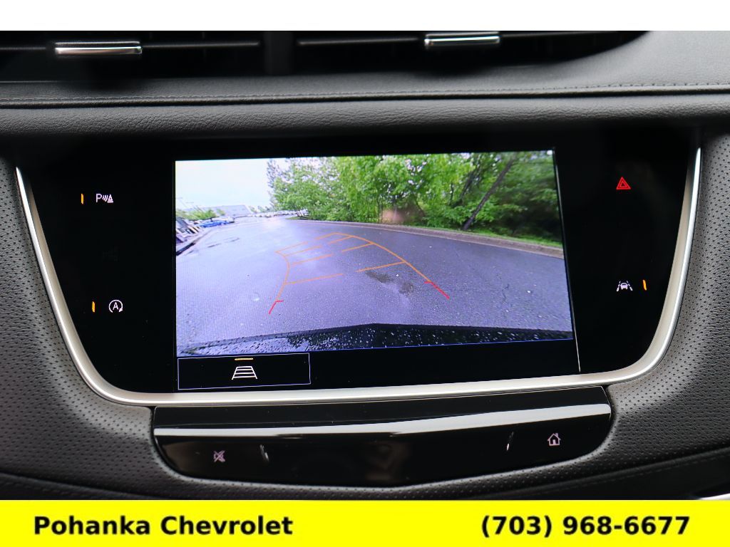 Vehicle image 11 of 33