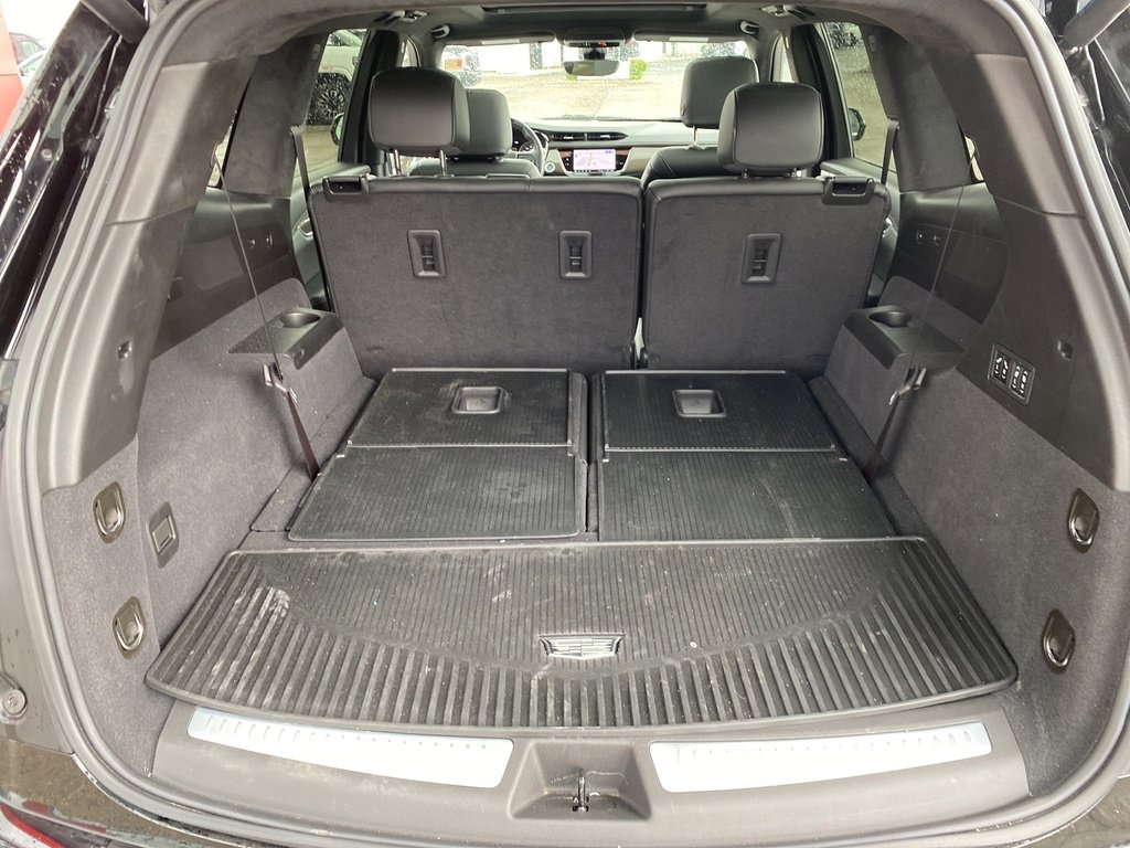 Vehicle image 10 of 26