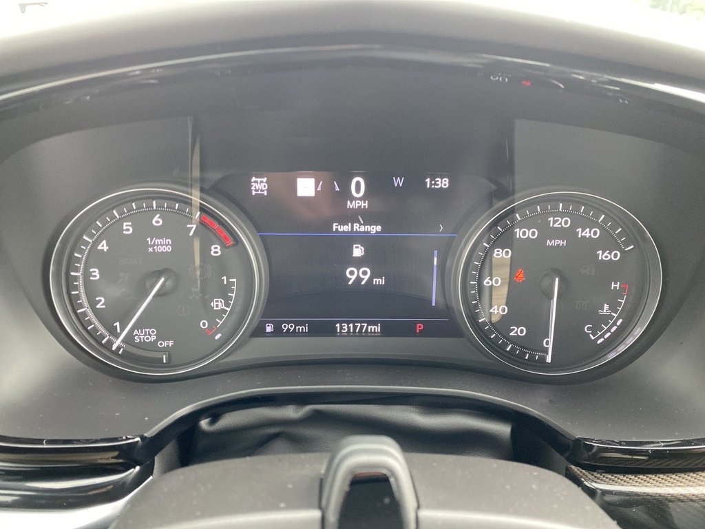 Vehicle image 16 of 26