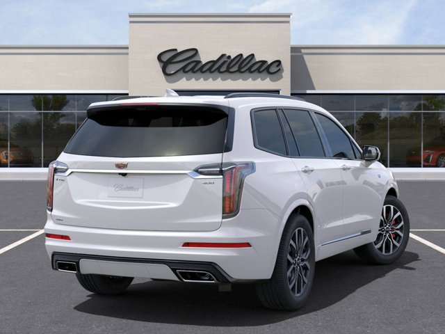 2025 Cadillac XT6 Sport Image 7 of 24