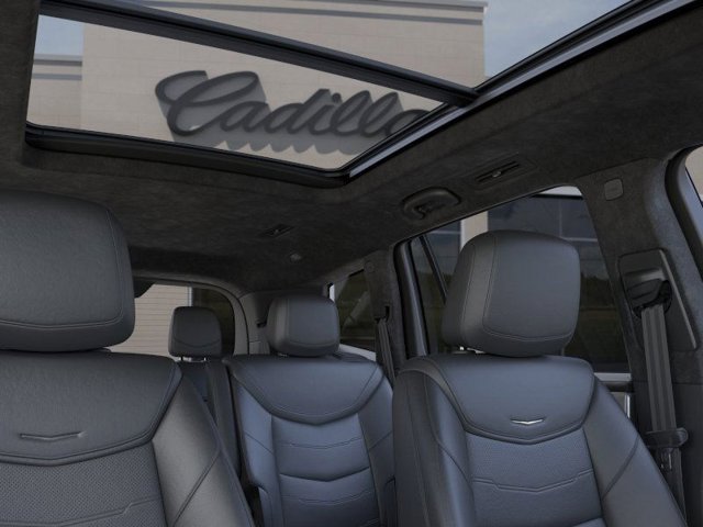 2025 Cadillac XT6 Sport Image 12 of 24