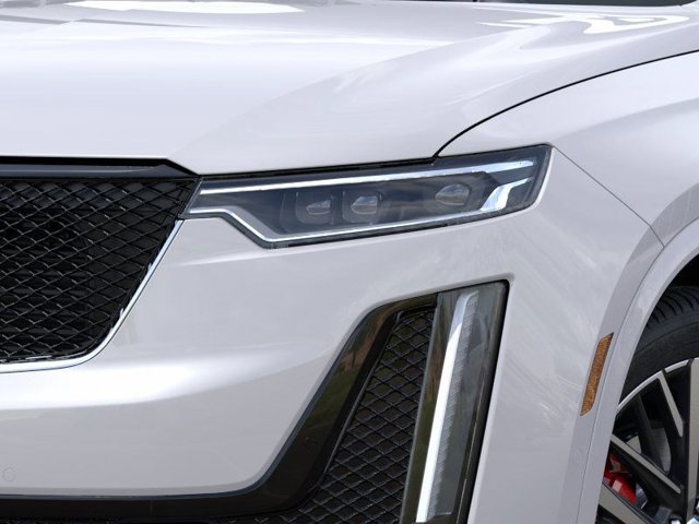 2025 Cadillac XT6 Sport Image 21 of 24
