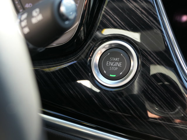 Vehicle image 20 of 32