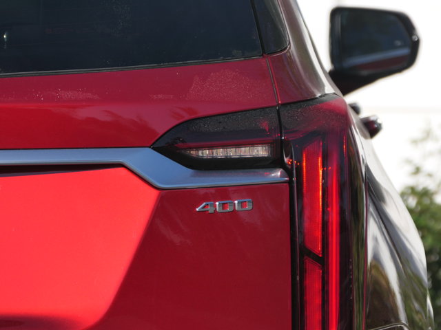 Vehicle image 10 of 33