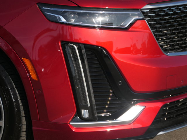 Vehicle image 12 of 33