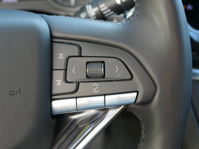 Vehicle image 20 of 33