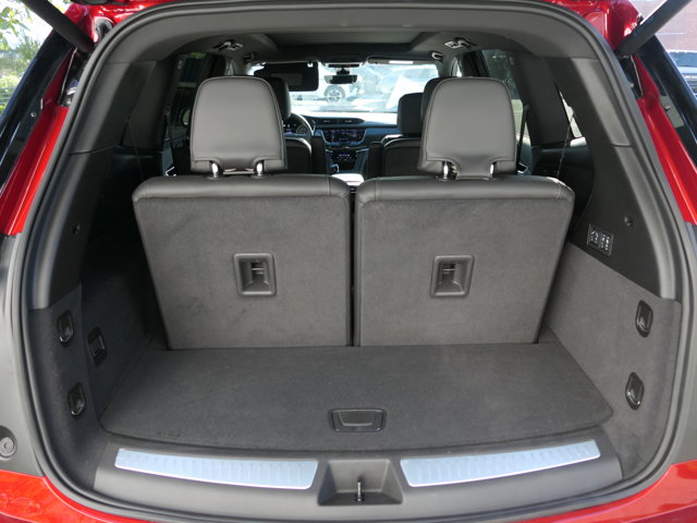 Vehicle image 26 of 33