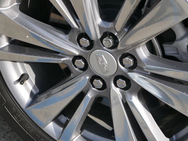 Vehicle image 13 of 33