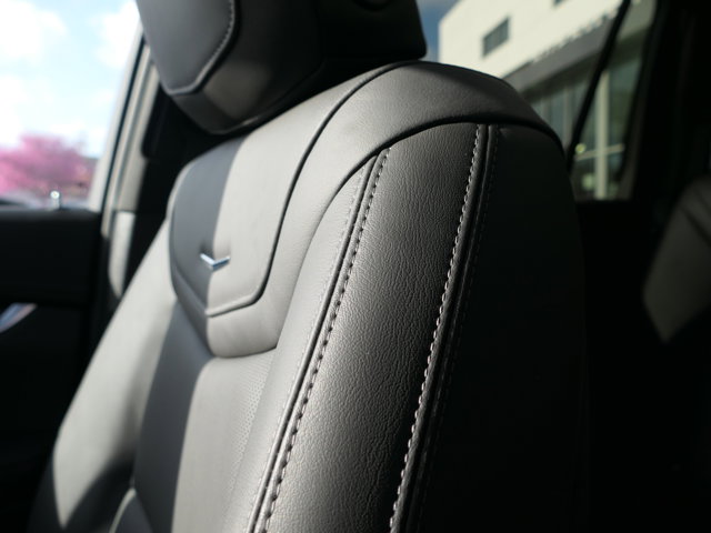 Vehicle image 15 of 33