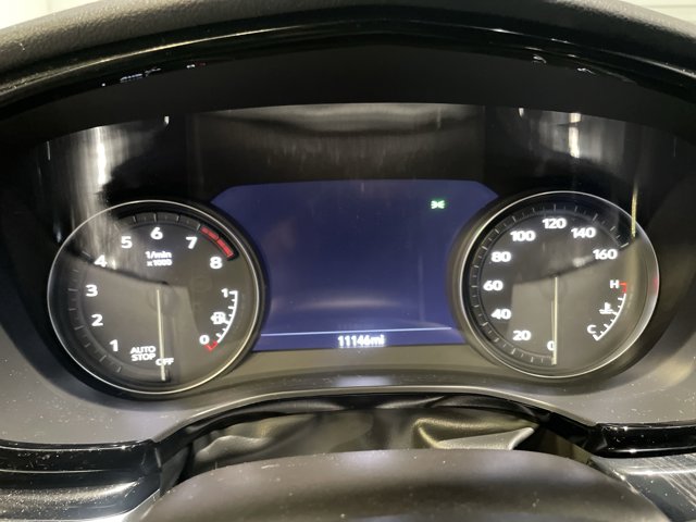 Vehicle image 19 of 35