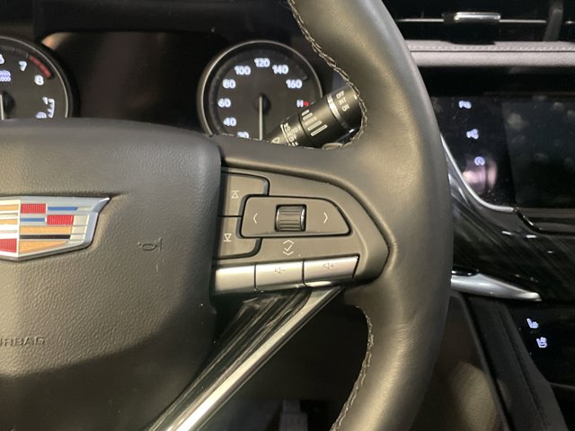 Vehicle image 17 of 35