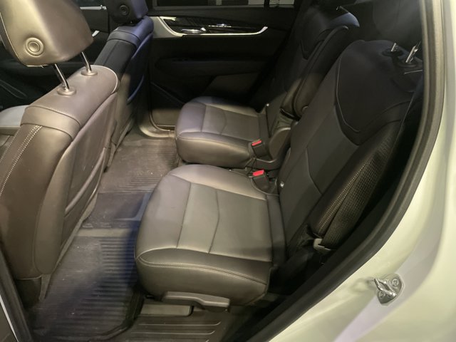 Vehicle image 29 of 35
