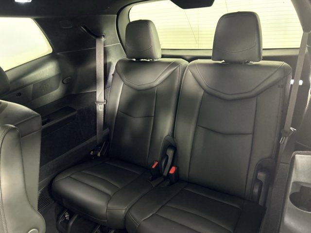 Vehicle image 13 of 47