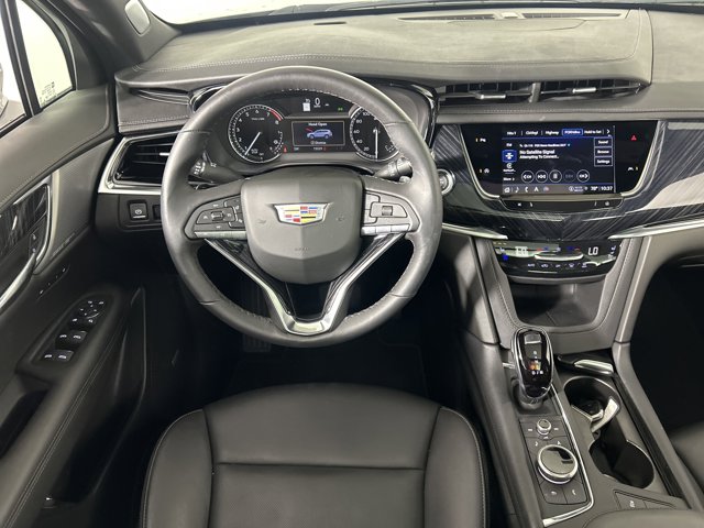 Vehicle image 22 of 47