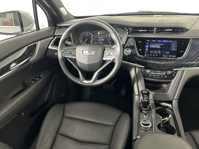 Vehicle image 21 of 47