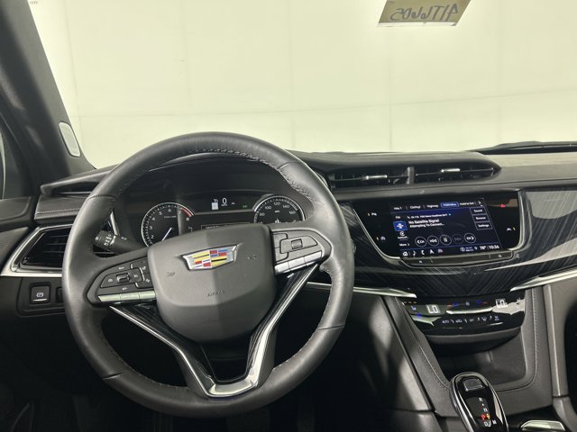 Vehicle image 20 of 47