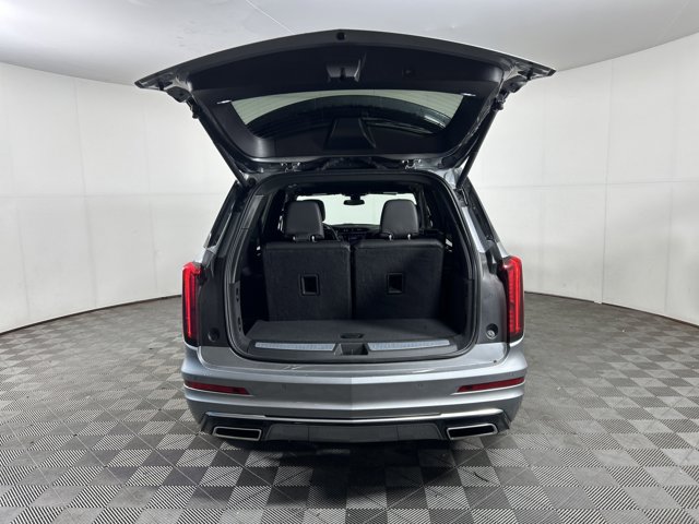 Vehicle image 12 of 47