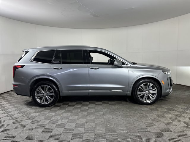 Vehicle image 4 of 47
