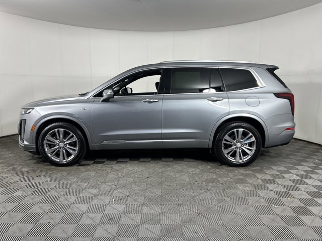 Vehicle image 8 of 47