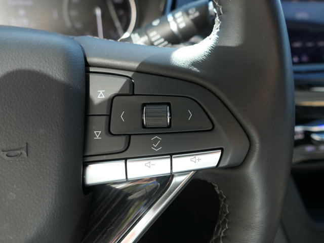 Vehicle image 23 of 31