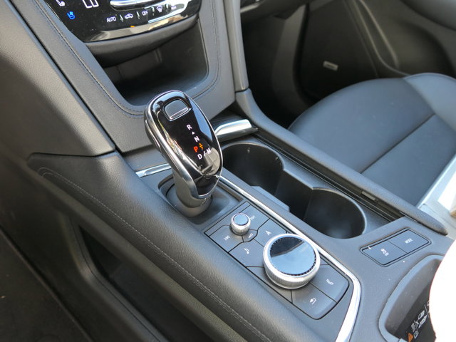 Vehicle image 19 of 31