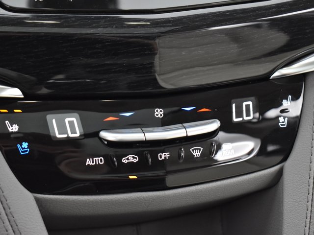 Vehicle image 40 of 51