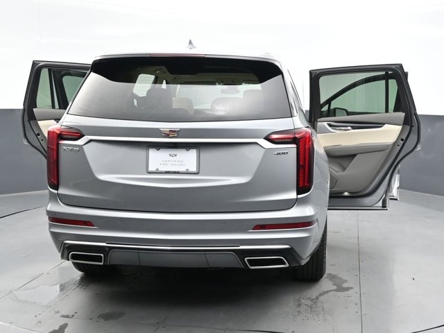 Vehicle image 14 of 51
