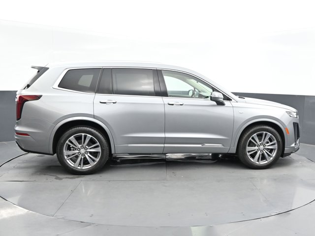 Vehicle image 9 of 51