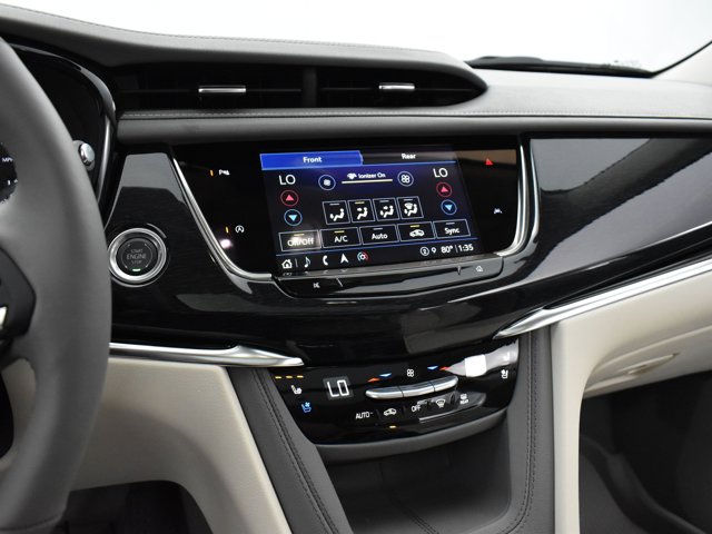 Vehicle image 34 of 51