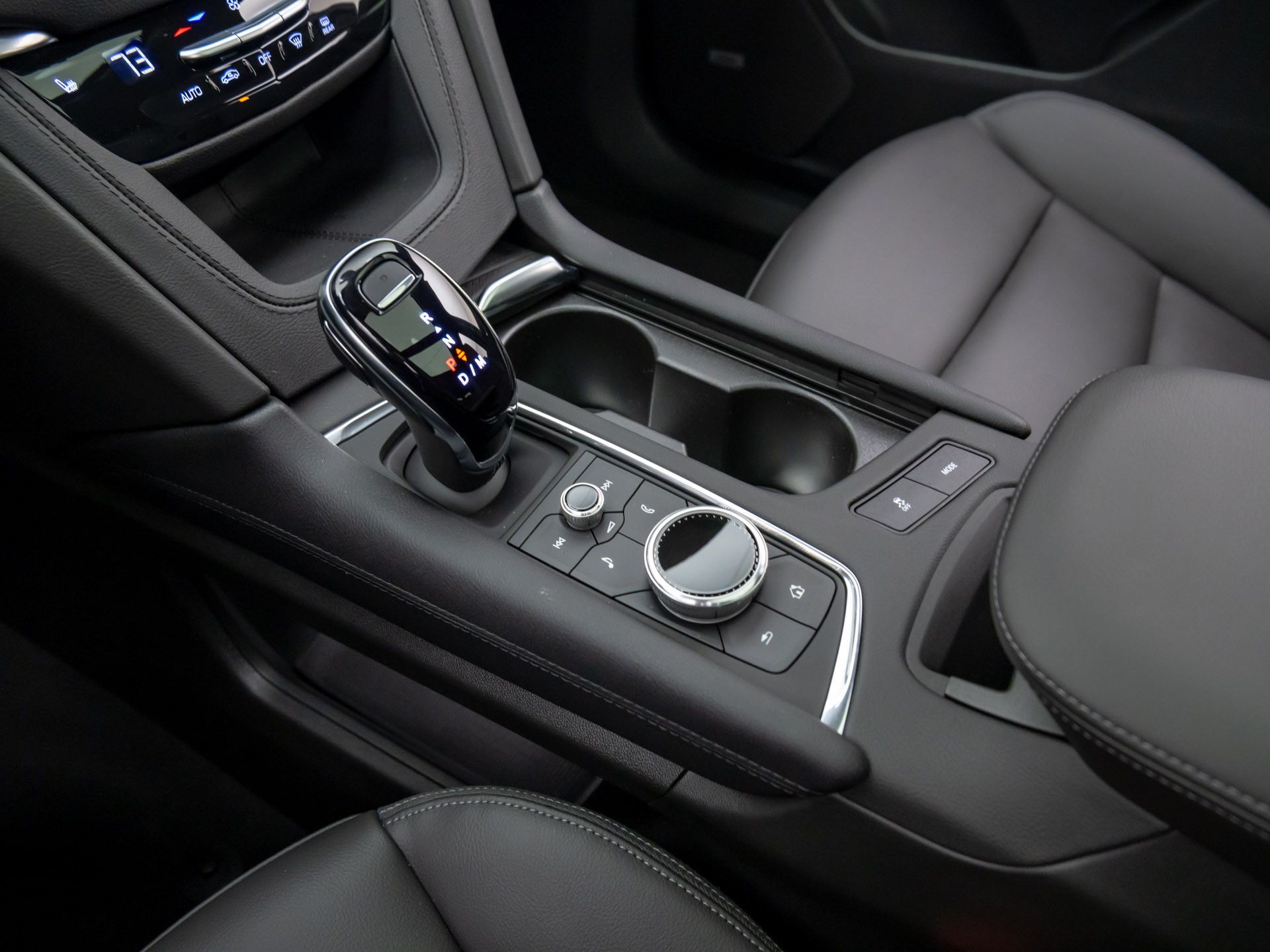Vehicle image 16 of 41