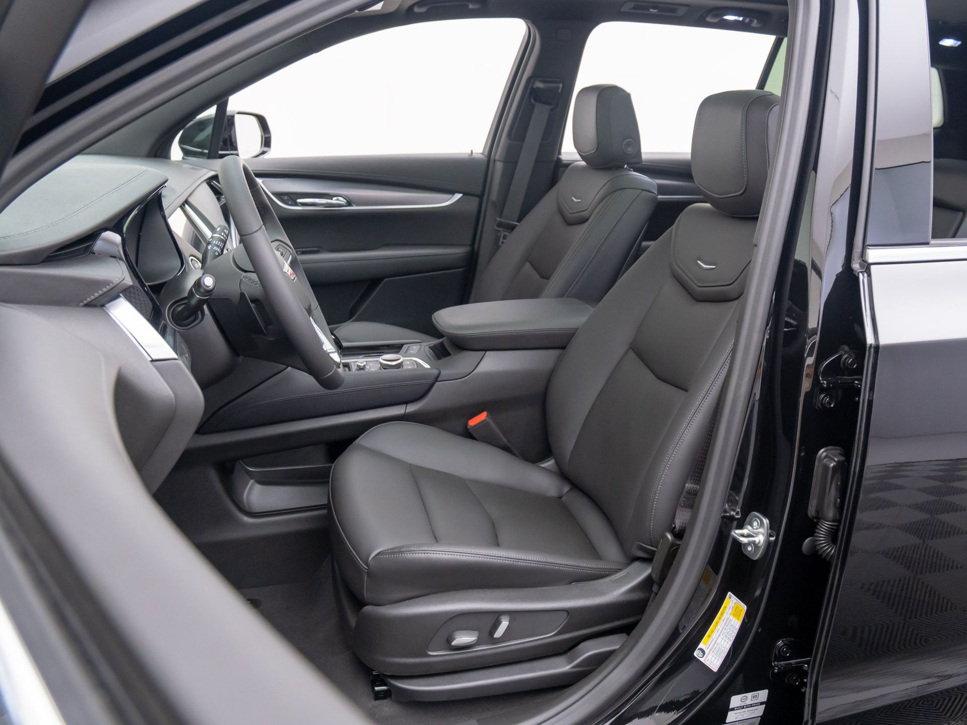 Vehicle image 12 of 41