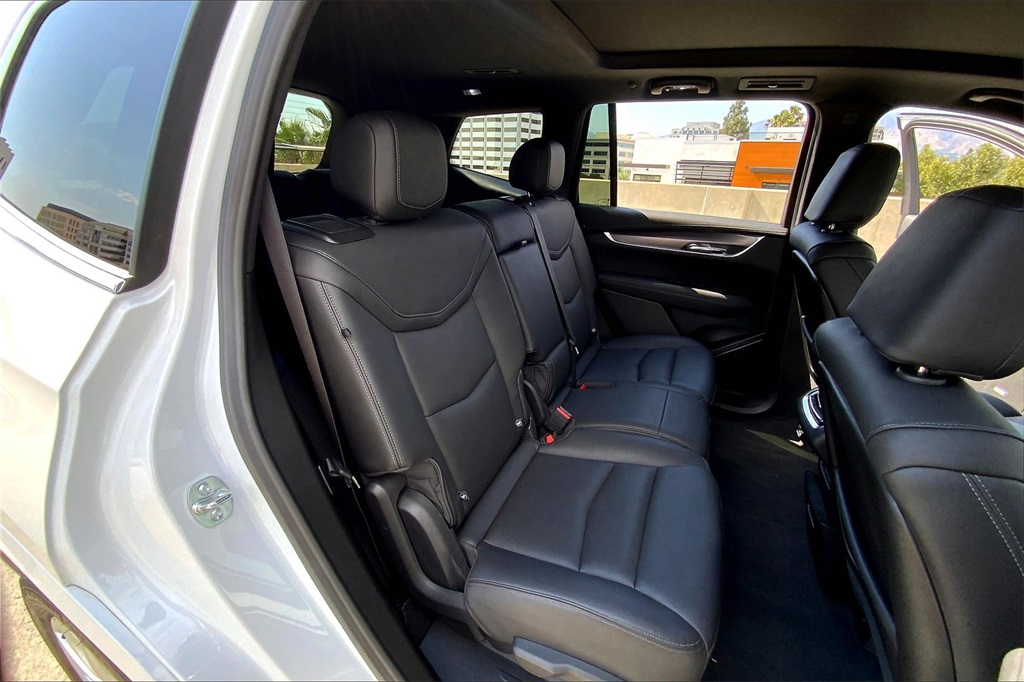 Vehicle image 12 of 38