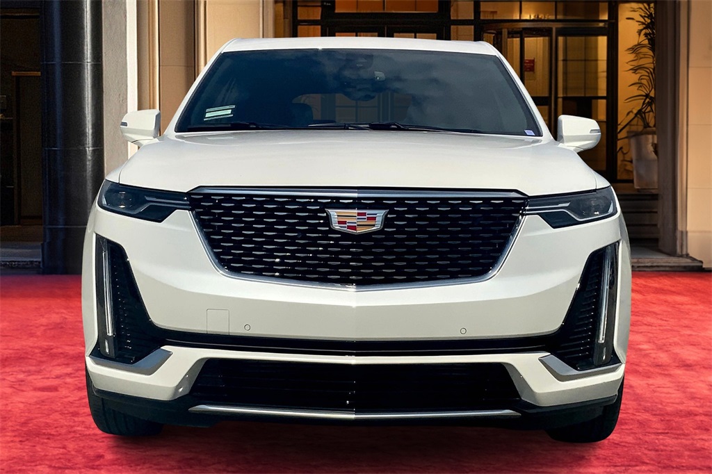 Vehicle image 2 of 38
