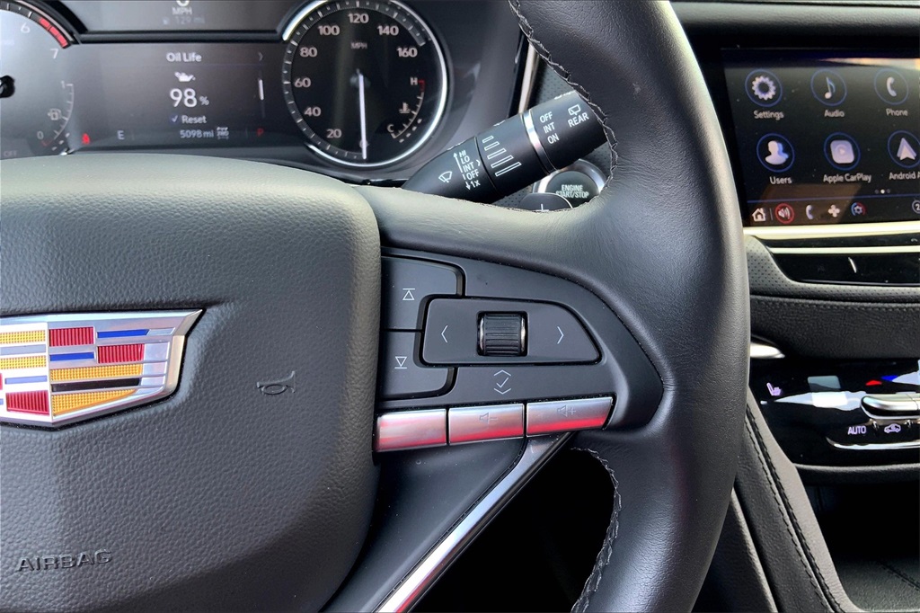 Vehicle image 18 of 38
