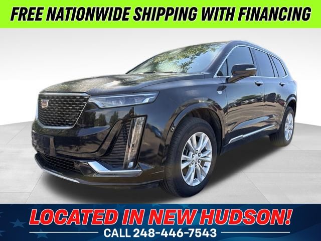 2025 Cadillac XT6 AWD Luxury Image 1 of 4