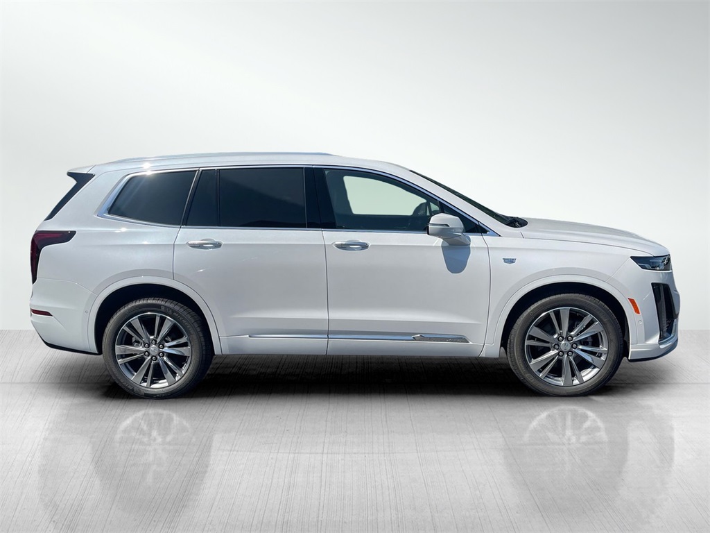 Vehicle image 4 of 31