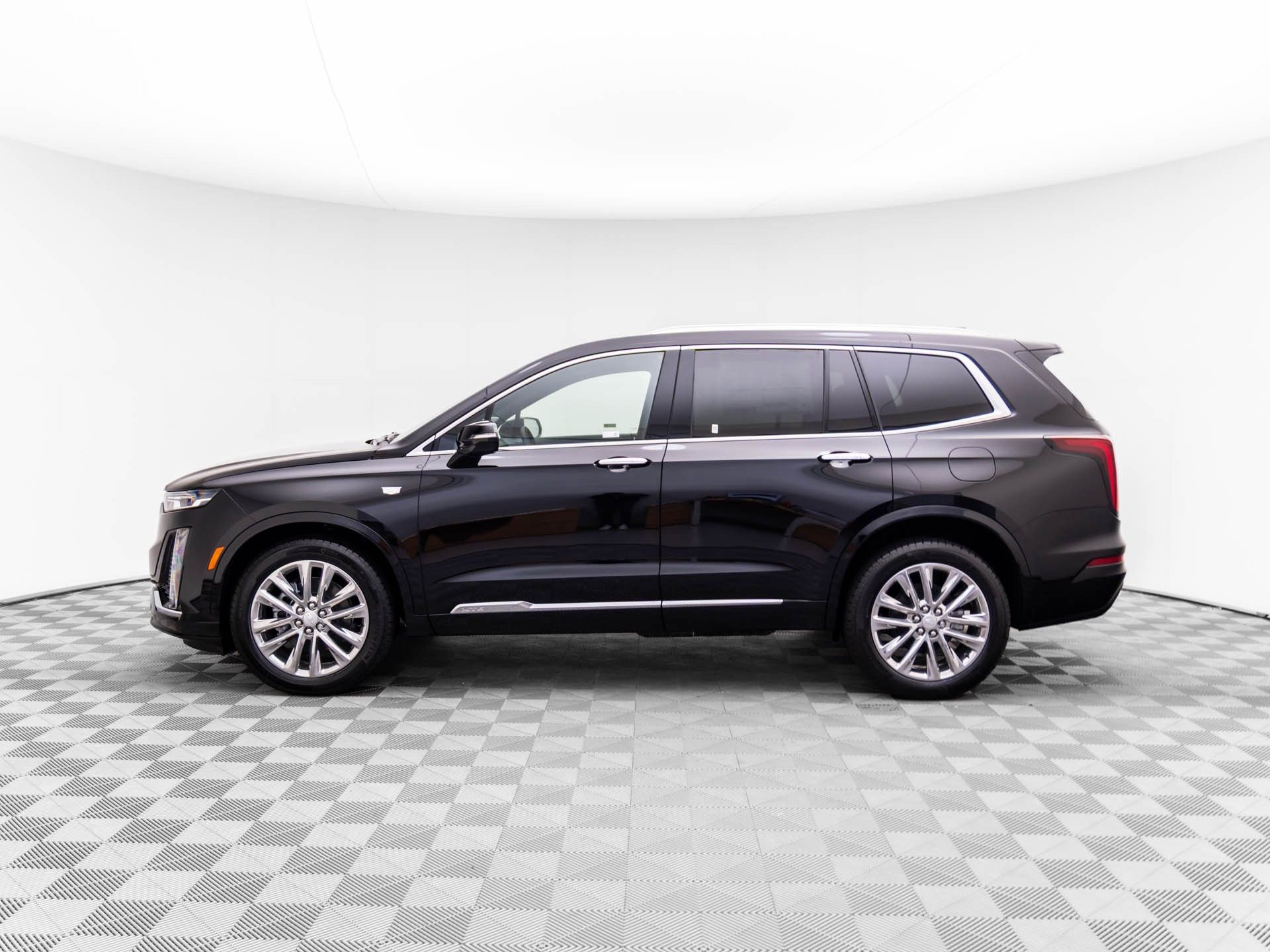 Vehicle image 10 of 35