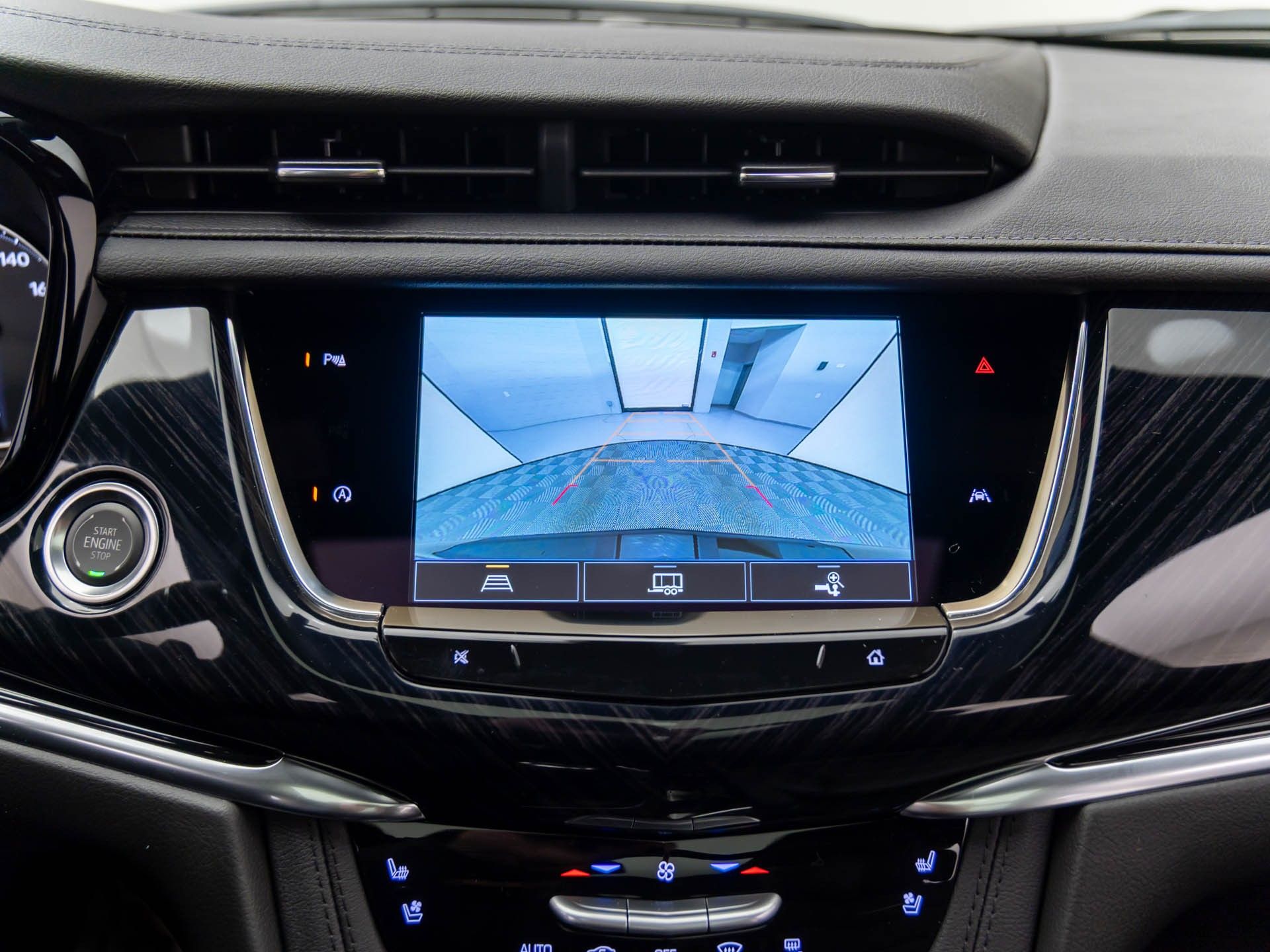Vehicle image 26 of 35