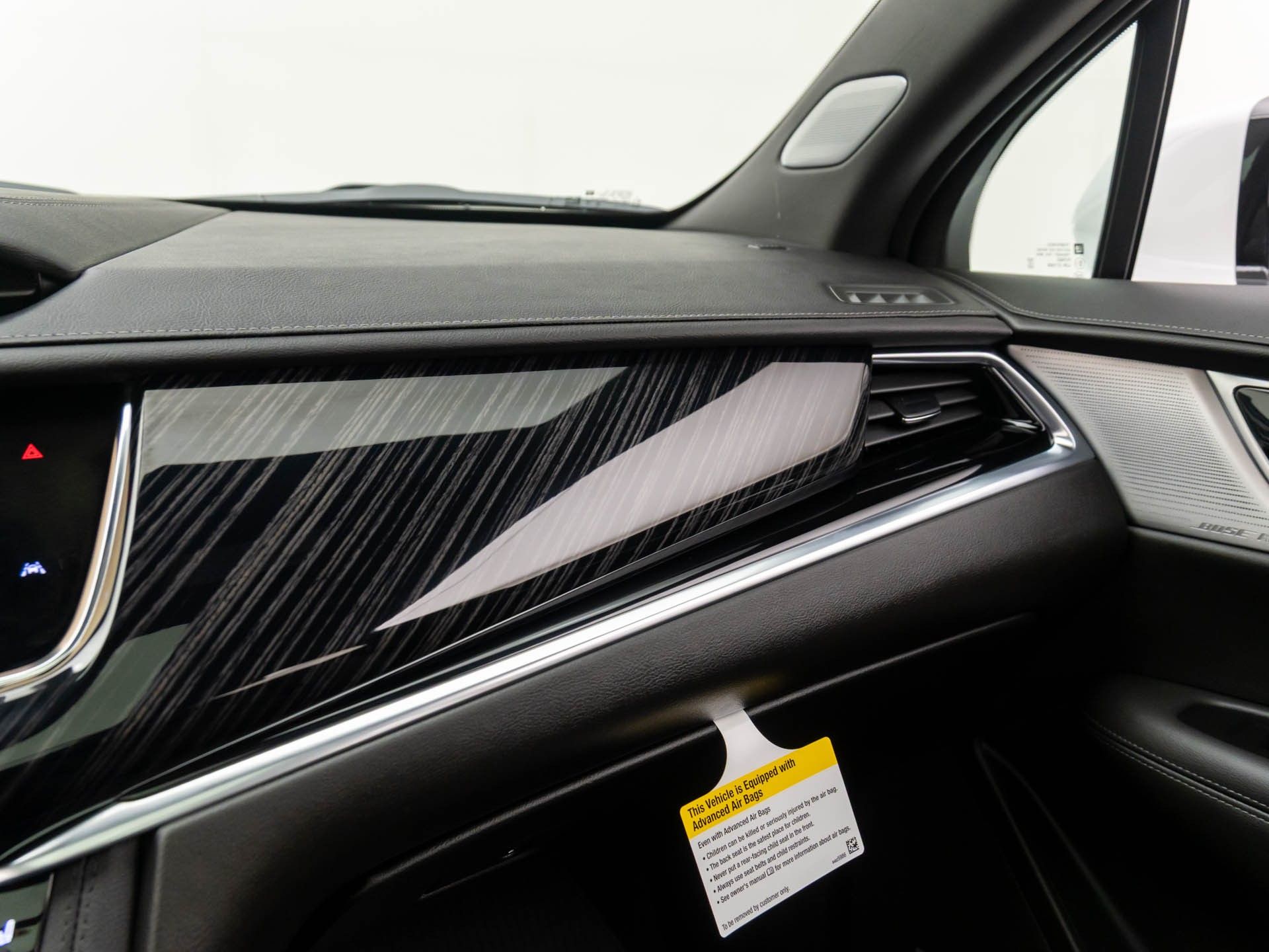 Vehicle image 27 of 39