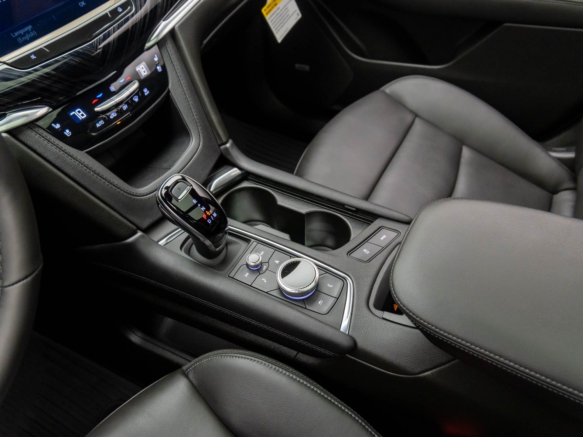 Vehicle image 18 of 39